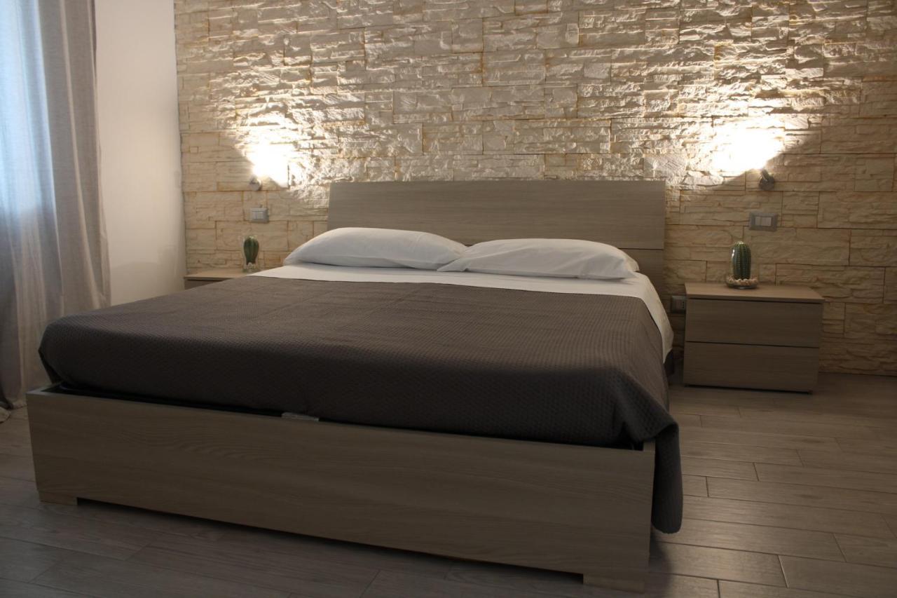 Dionisea Apartment Syracuse ภายนอก รูปภาพ